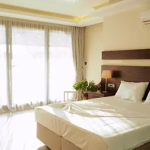 Erta Soyak Otel Alaçatı