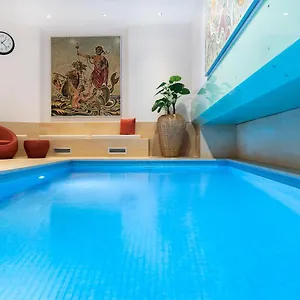 https://altstadthotel-wolf-dietrich.salzburghotels.net