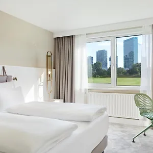 4* Otel Austria Trend Bosei