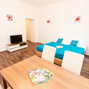 Apartment Haberlgasse Vienna