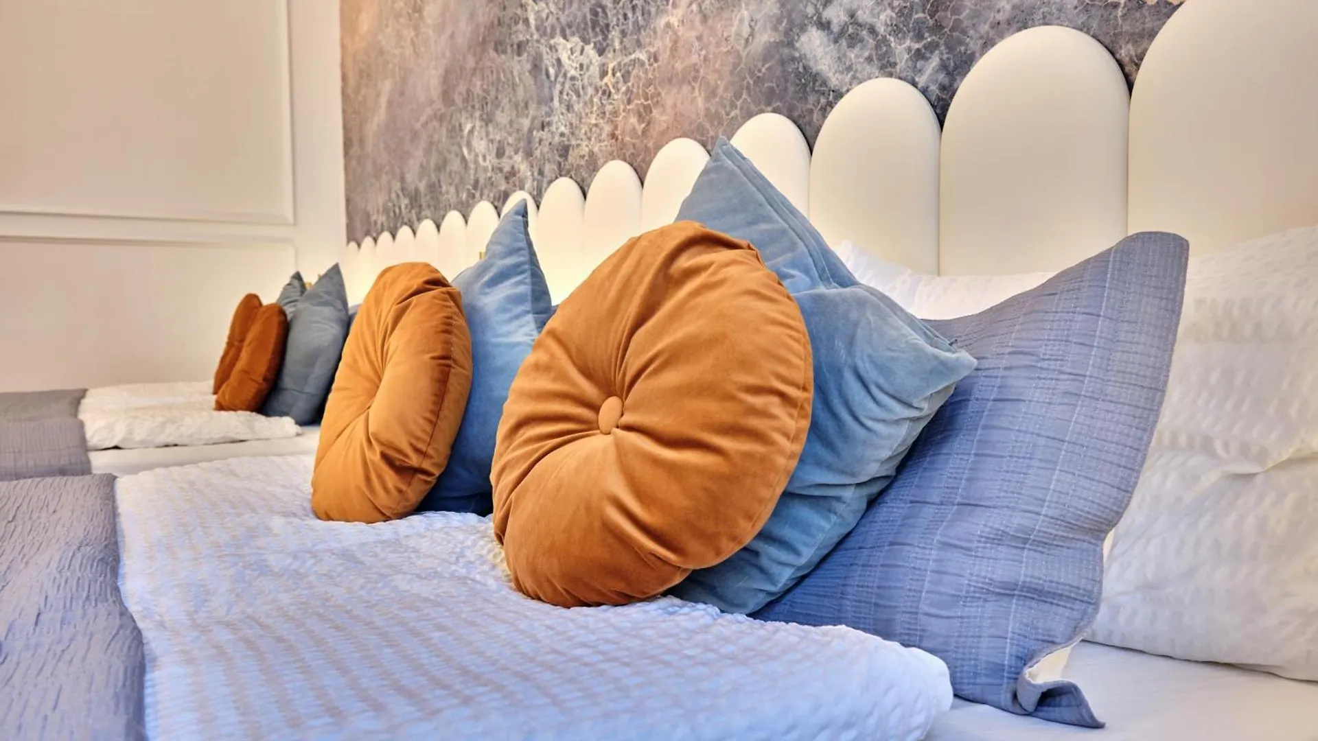 Art Hotel Vienna 3*,